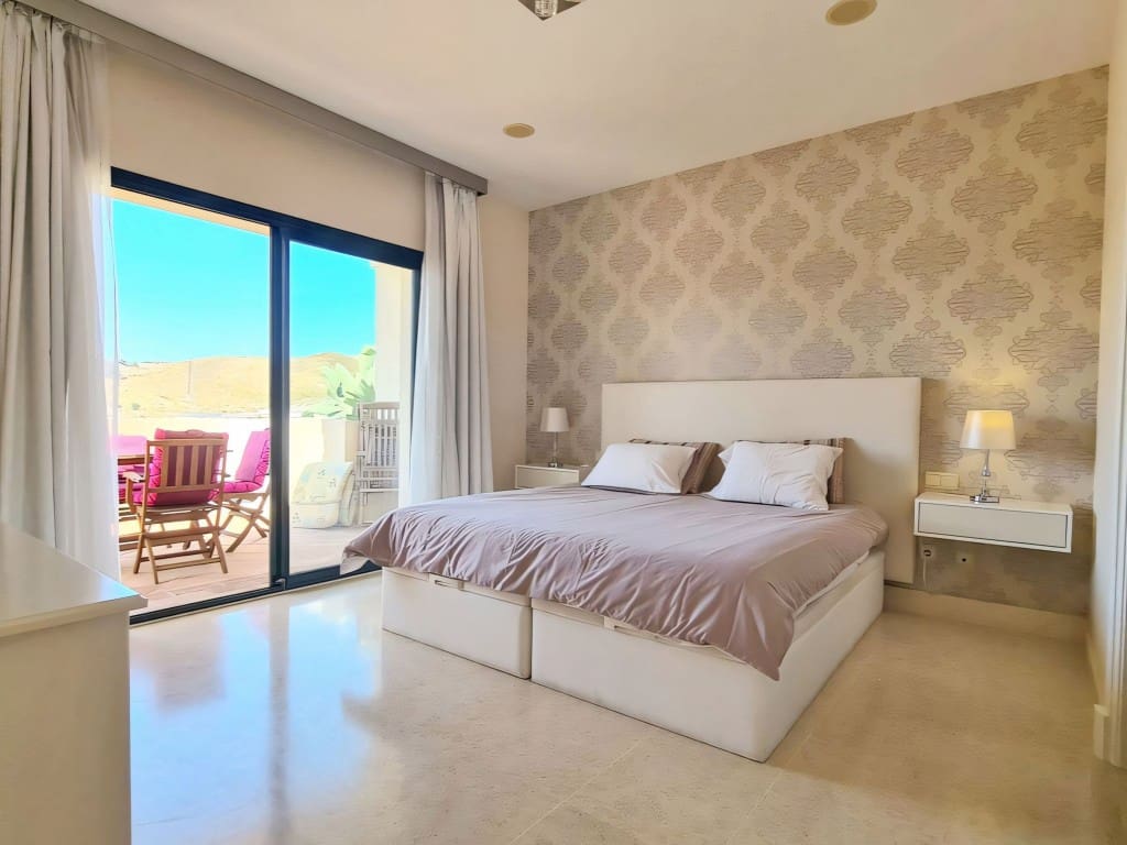 2 slaapkamer Appartement te koop in Benahavis met zwembad - € 550.000 (Ref: 9228368)