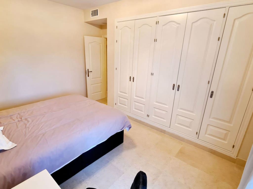 2 slaapkamer Appartement te koop in Benahavis met zwembad - € 550.000 (Ref: 9228368)