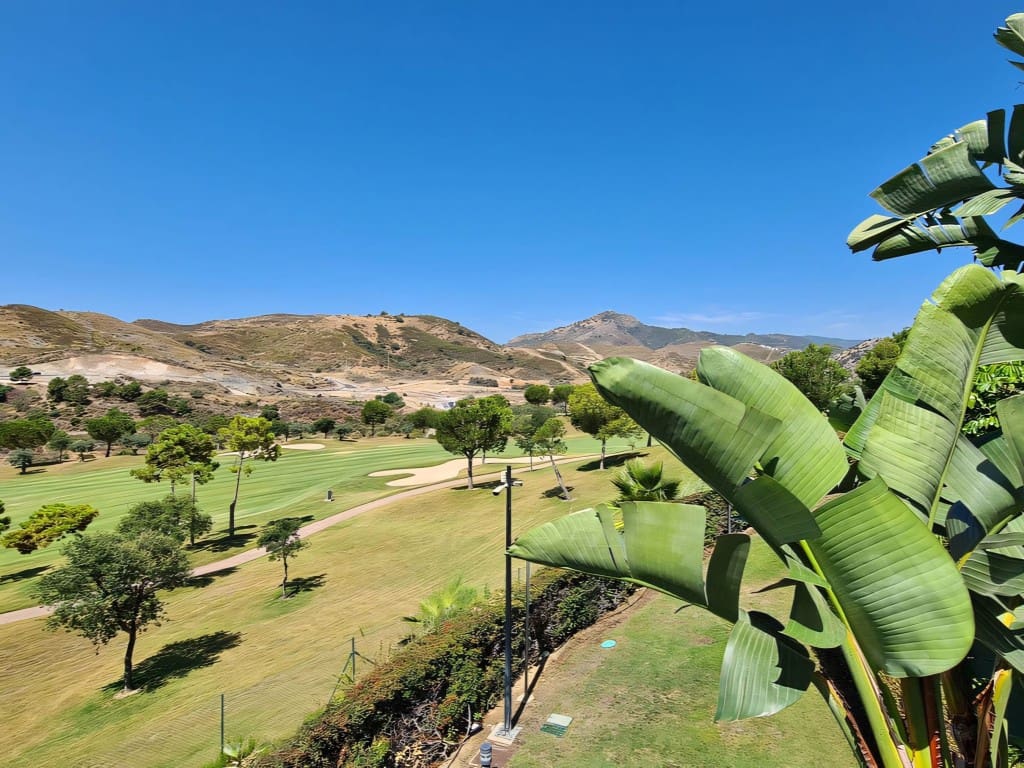 2 slaapkamer Appartement te koop in Benahavis met zwembad - € 550.000 (Ref: 9228368)