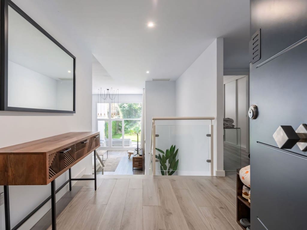 3 Zimmer Apartment zu verkaufen in Benahavis mit Pool - 750.000 € (Ref: 9232426)