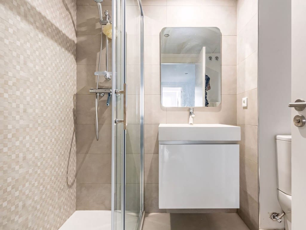 3 Zimmer Apartment zu verkaufen in Benahavis mit Pool - 750.000 € (Ref: 9232426)