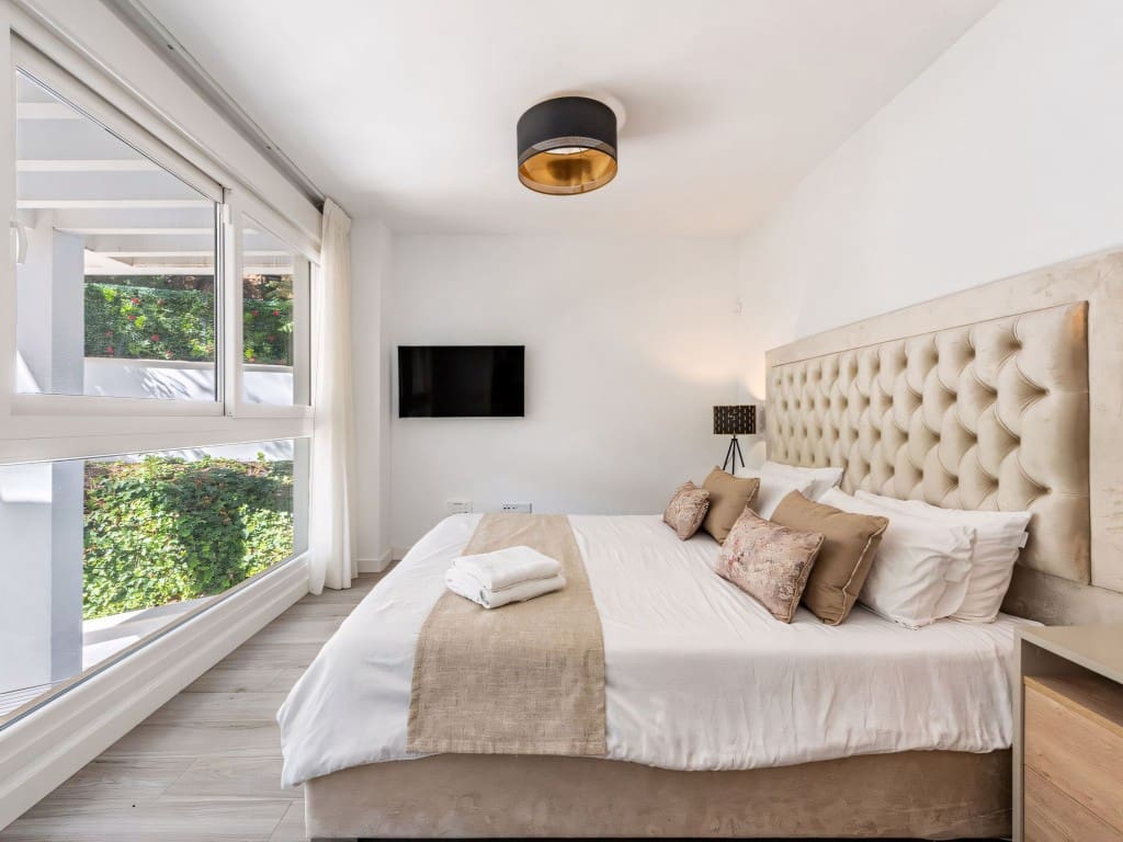 3 Zimmer Apartment zu verkaufen in Benahavis mit Pool - 750.000 € (Ref: 9232426)