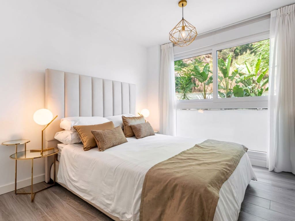 3 Zimmer Apartment zu verkaufen in Benahavis mit Pool - 750.000 € (Ref: 9232426)