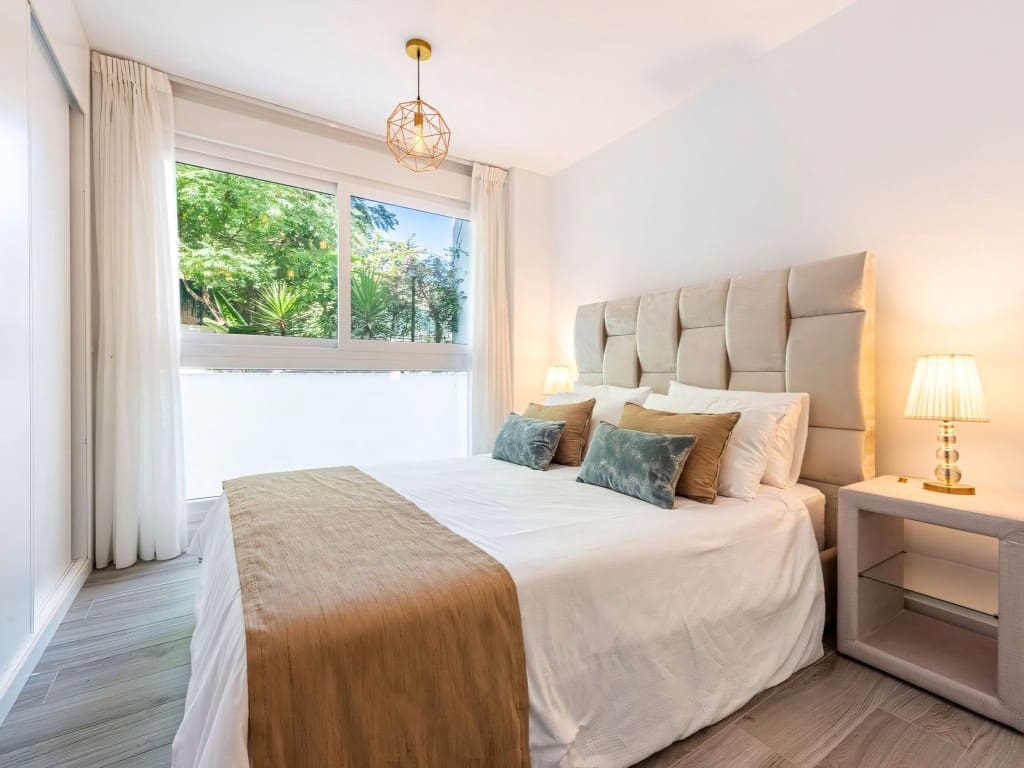 3 Zimmer Apartment zu verkaufen in Benahavis mit Pool - 750.000 € (Ref: 9232426)