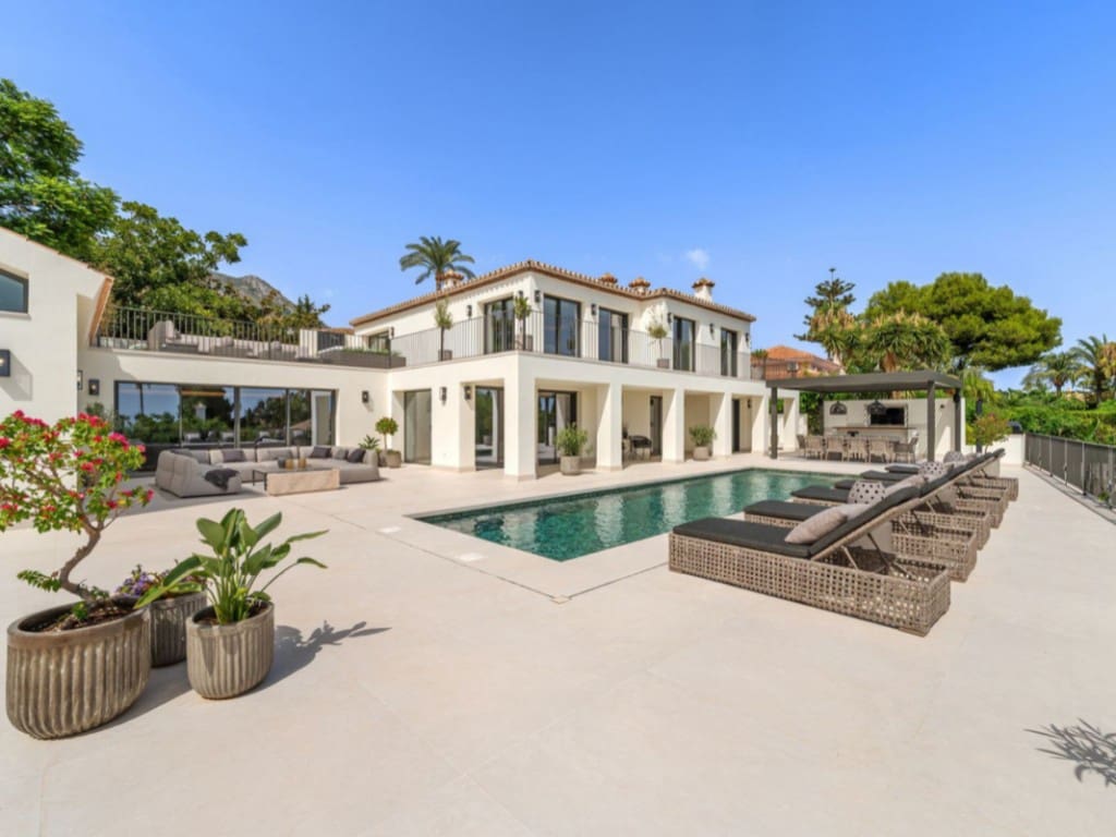 5 chambre Villa/Maison à vendre à Golden Mile avec piscine garage - 7 800 000 € (Ref: 9236088)