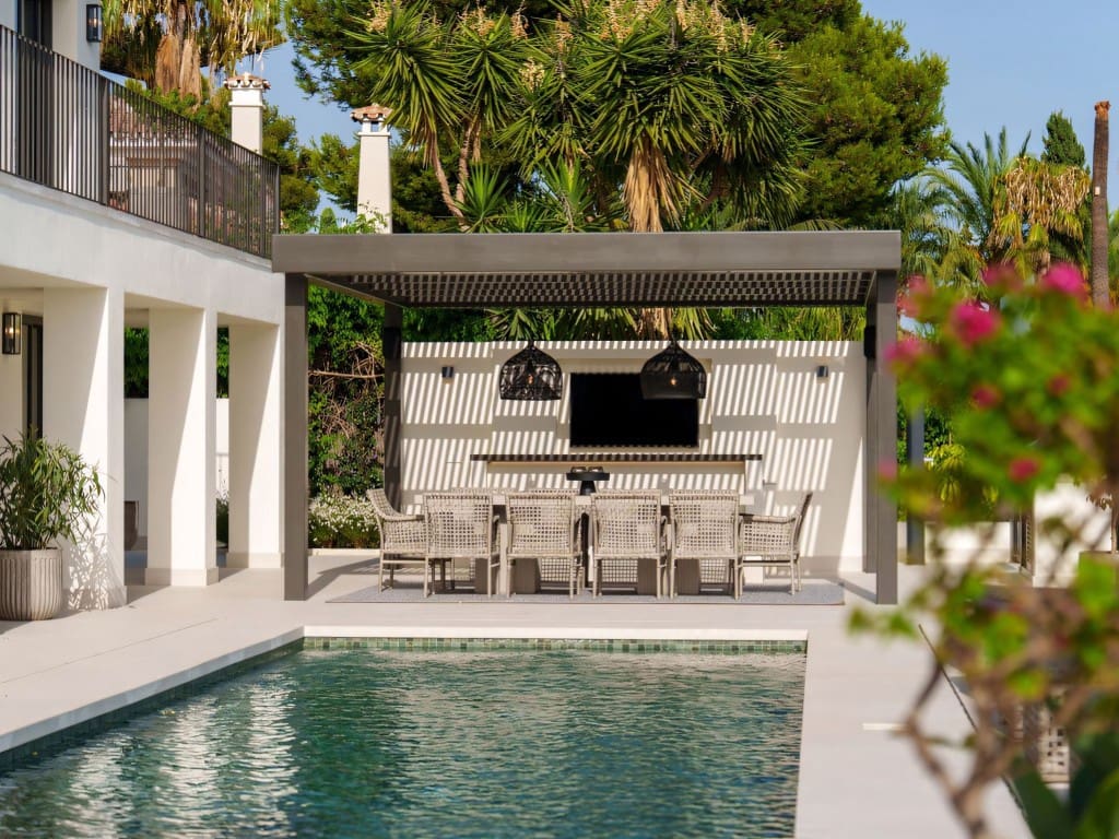 5 chambre Villa/Maison à vendre à Golden Mile avec piscine garage - 7 800 000 € (Ref: 9236088)