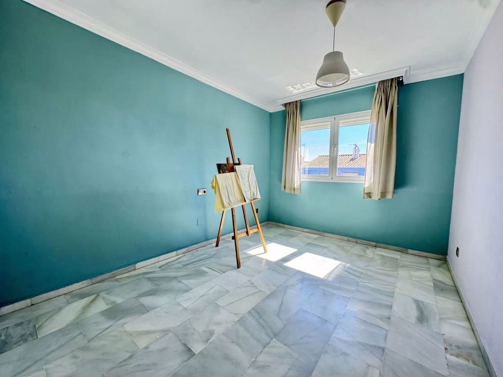 Casa de 3 habitaciones en Mijas Costa en venta - 379.000 € (Ref: 9242796)