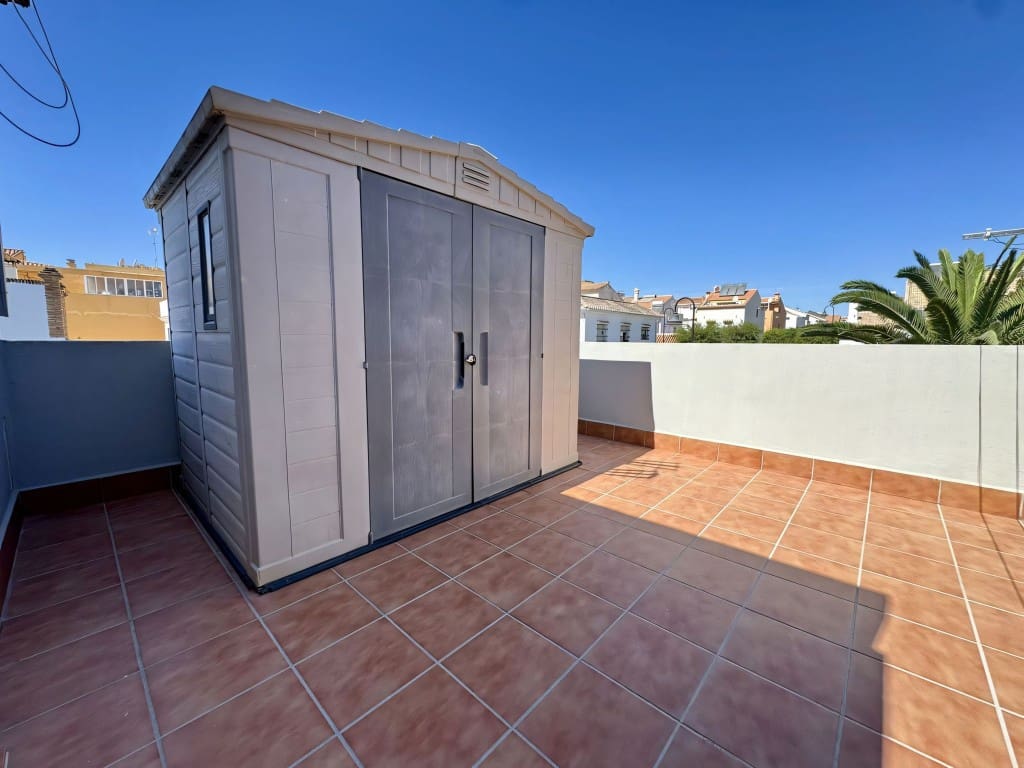 Casa de 3 habitaciones en Mijas Costa en venta - 379.000 € (Ref: 9242796)