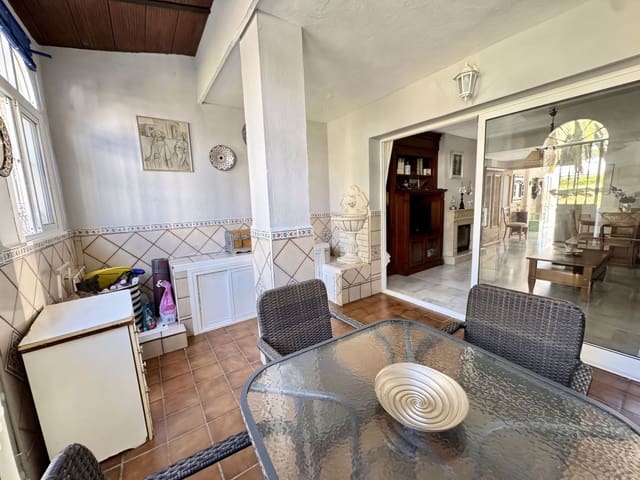 3 slaapkamer Huis te koop in Mijas Costa, Mijas - € 379.000 (Ref: 9242796)