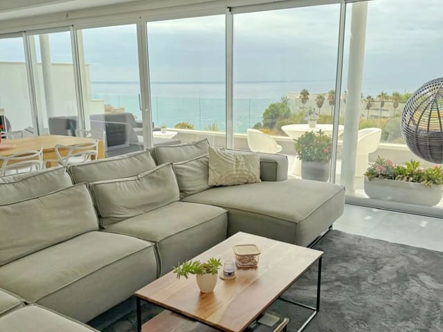 3 bedroom Penthouse for sale in La Capellania, Benalmádena with pool - € 1,290,000 (Ref: 9246407)