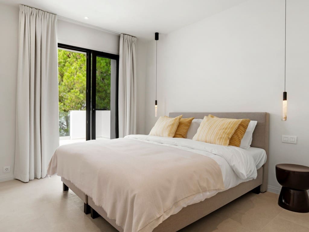 4 Zimmer Villa zu verkaufen in Benahavis mit Pool Garage - 3.450.000 € (Ref: 9246409)