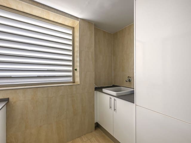 5 soveværelse Penthouse til salg i La Cala de Mijas, Mijas med swimmingpool garage - € 739.000 (Ref: 9248007)