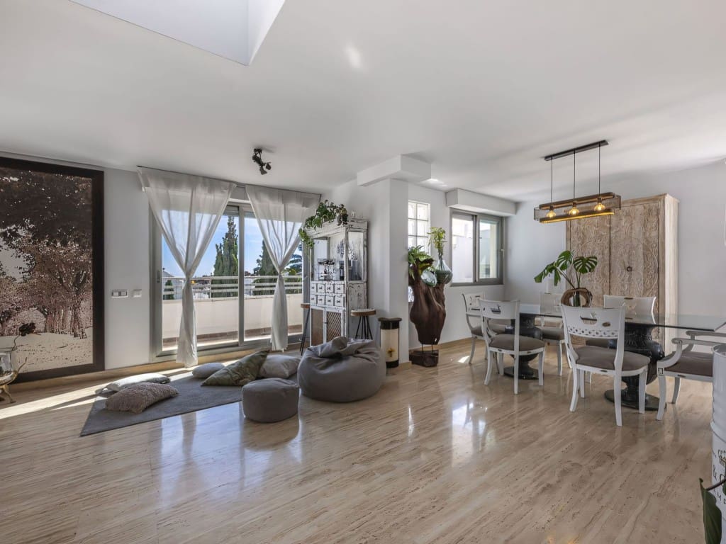 5 soveværelse Penthouse til salg i La Cala de Mijas med swimmingpool garage - € 739.000 (Ref: 9248007)