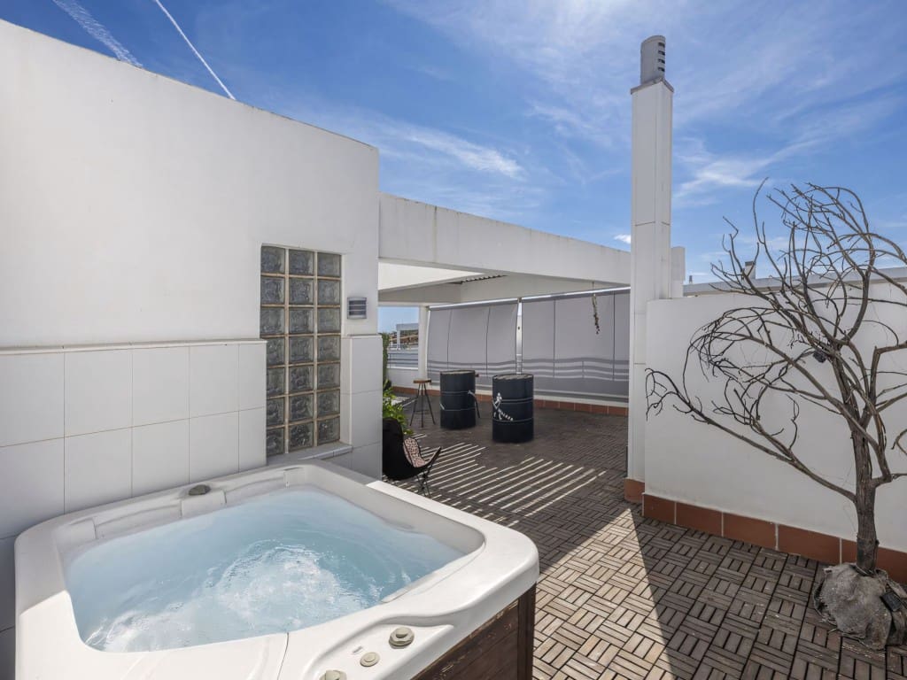 5 soveværelse Penthouse til salg i La Cala de Mijas med swimmingpool garage - € 739.000 (Ref: 9248007)