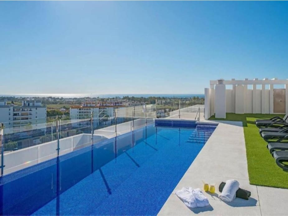 3 slaapkamer Appartement te koop in Nueva Andalucia met zwembad - € 460.000 (Ref: 9254766)