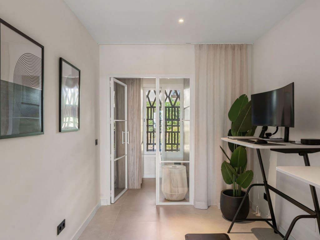 3 soverom Penthouse til salgs i Los Arqueros med svømmebasseng - € 829 000 (Ref: 9256812)