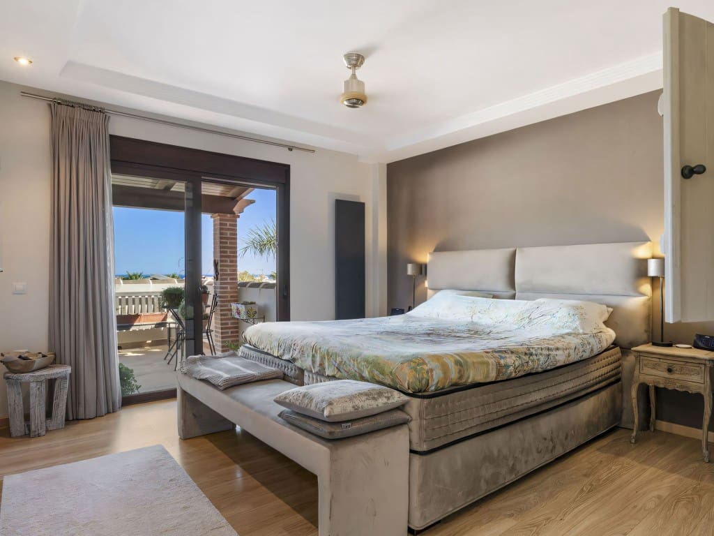 5 slaapkamer Villa te koop in Mijas Costa met zwembad garage - € 1.750.000 (Ref: 9262327)