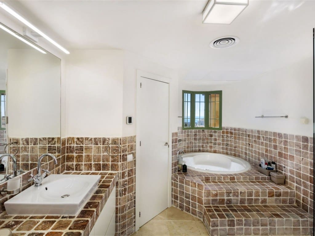 4 soveværelse Penthouse til salg i Los Flamingos med swimmingpool - € 1.195.000 (Ref: 9262328)