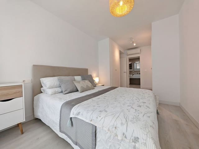 3 bedroom Apartment for sale in Mijas Costa, Mijas with pool - € 460,000 (Ref: 9264104)