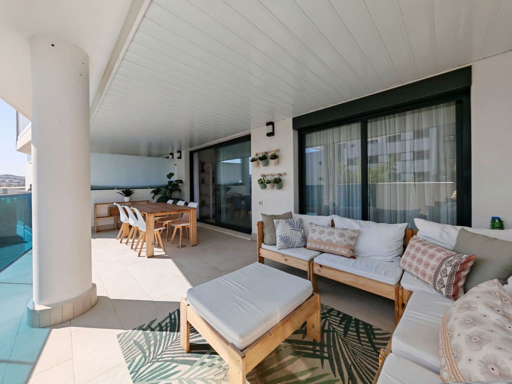 3 bedroom Apartment for sale in Mijas Costa with pool - € 460,000 (Ref: 9264104)