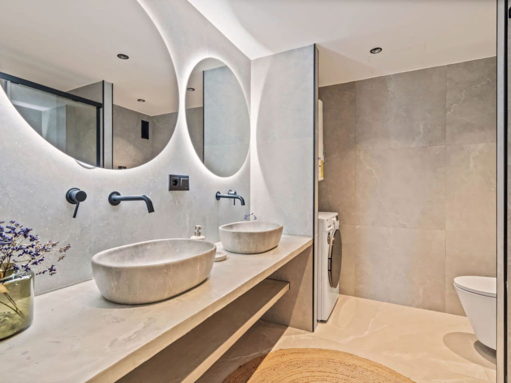 4 slaapkamer Appartement te koop in Nueva Andalucia met zwembad - € 825.000 (Ref: 9265303)