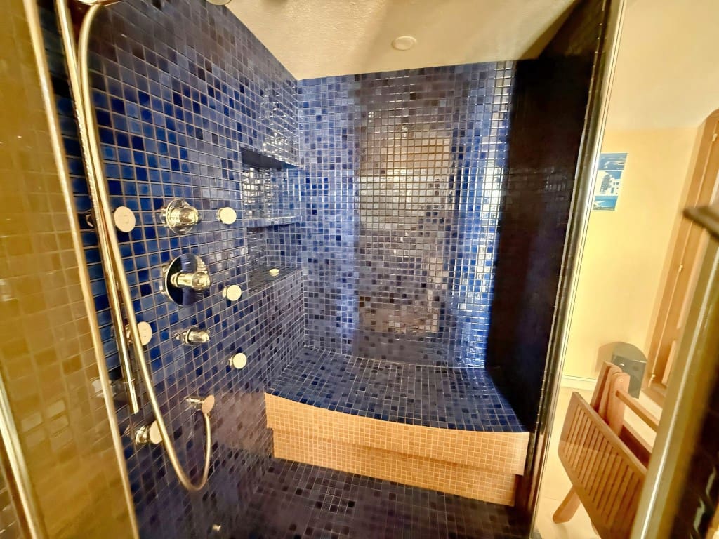 4 soverom Kjedet enebolig til salgs i Costabella med svømmebasseng garasje - € 1 050 000 (Ref: 9265304)