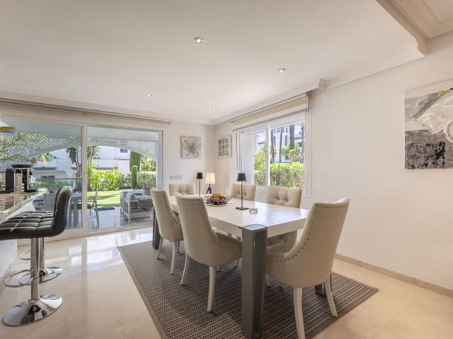 3 slaapkamer Appartement te koop in New Golden Mile, Estepona met zwembad garage - € 849.000 (Ref: 9272174)