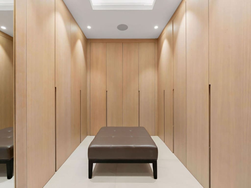 4 Zimmer Villa zu verkaufen in Nueva Andalucia mit Pool Garage - 4.650.000 € (Ref: 9272175)