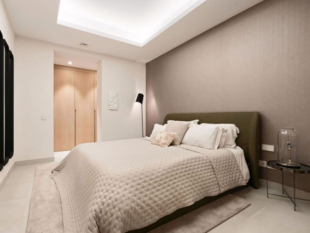 4 Zimmer Villa zu verkaufen in Nueva Andalucia mit Pool Garage - 4.650.000 € (Ref: 9272175)