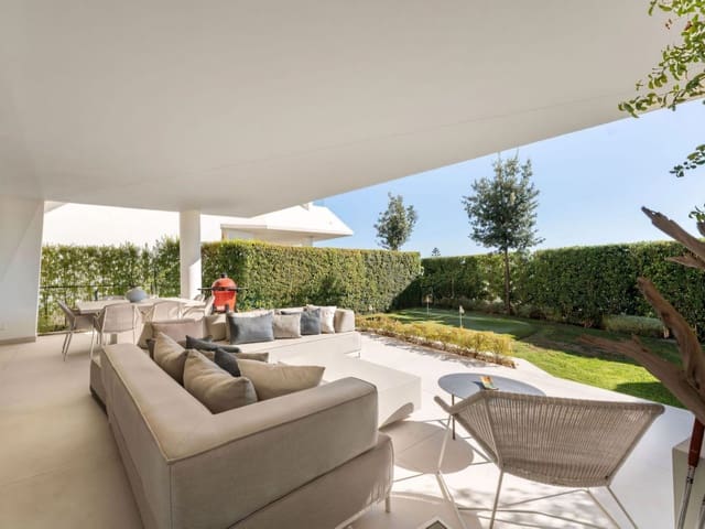 4 Zimmer Villa zu verkaufen in Nueva Andalucia, Marbella mit Pool Garage - 4.650.000 € (Ref: 9272175)