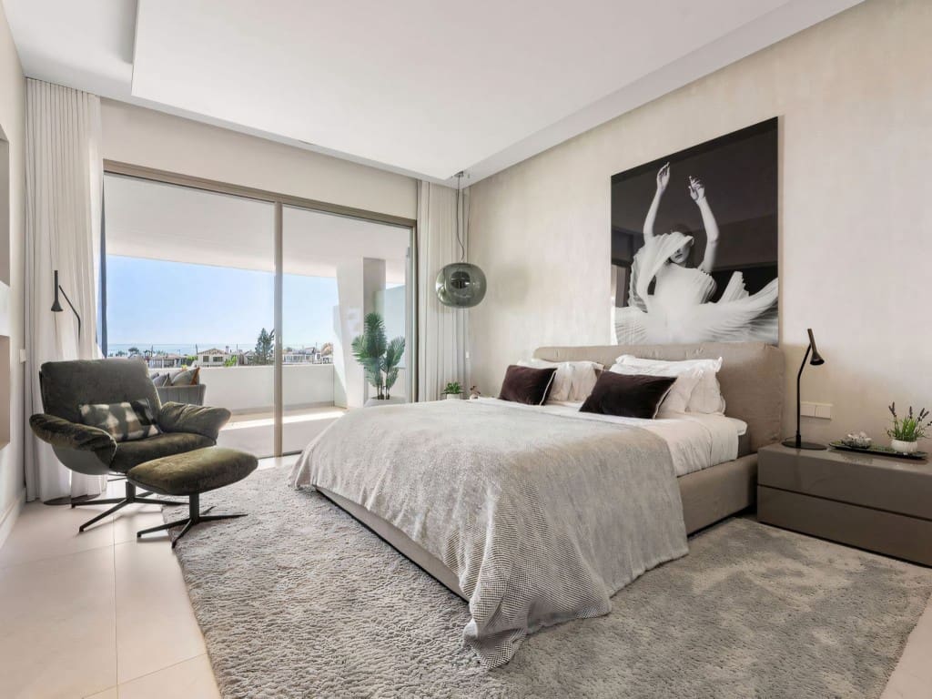 4 Zimmer Villa zu verkaufen in Nueva Andalucia mit Pool Garage - 4.650.000 € (Ref: 9272175)