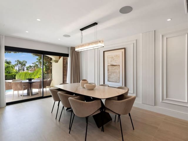 4 slaapkamer Huis te koop in Nueva Andalucia, Marbella met zwembad garage - € 2.175.000 (Ref: 9275881)