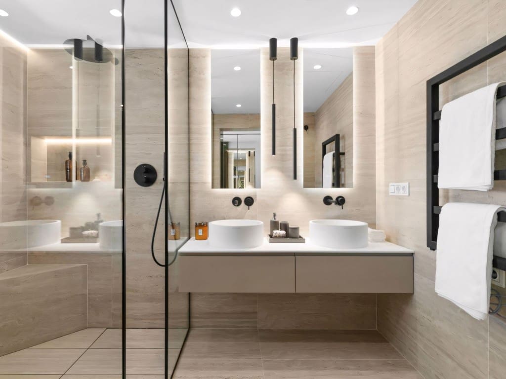 Casa de 4 habitaciones en Nueva Andalucia en venta con piscina garaje - 2.175.000 € (Ref: 9275881)