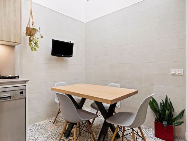 4 Zimmer Haus zu verkaufen in Estepona mit Garage - 899.000 € (Ref: 9291171)