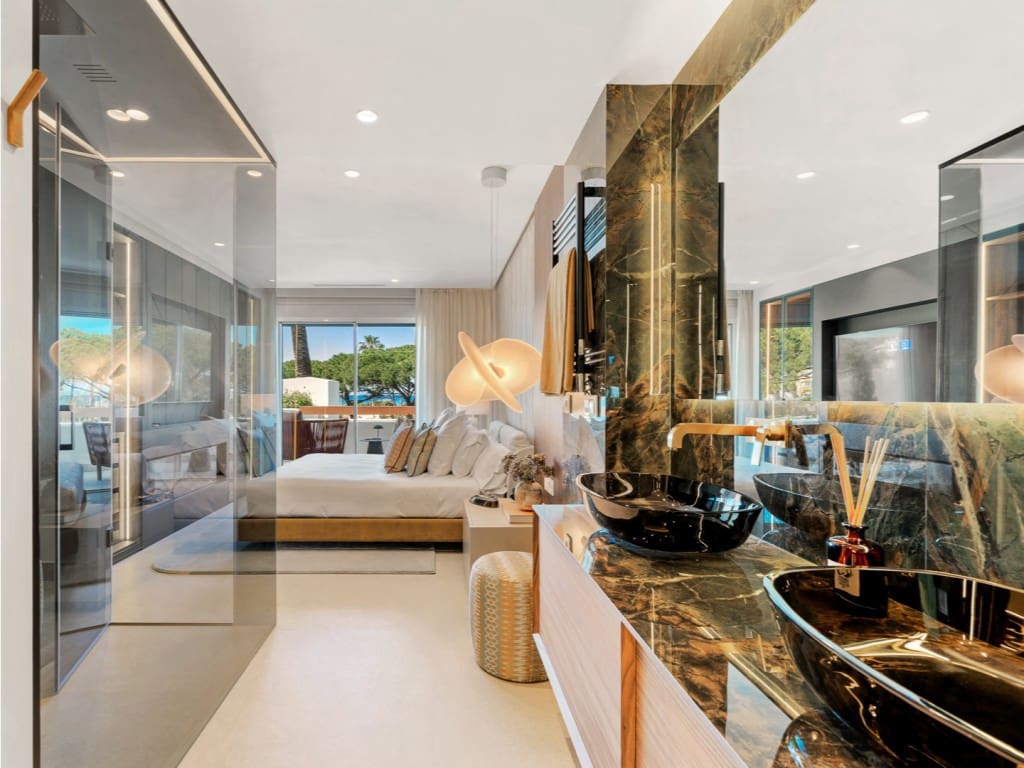 6 chambre Appartement à vendre à Los Monteros avec piscine - 4 650 000 € (Ref: 9294214)