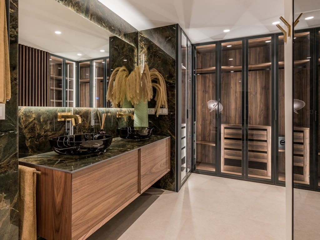 6 chambre Appartement à vendre à Los Monteros avec piscine - 4 650 000 € (Ref: 9294214)