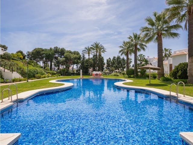6 slaapkamer Appartement te koop in Los Monteros, Marbella met zwembad - € 4.650.000 (Ref: 9294214)
