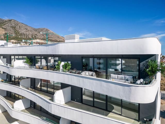 2 soverom Penthouse til salgs i El Higuerón, Fuengirola med svømmebasseng - € 515 000 (Ref: 9294216)