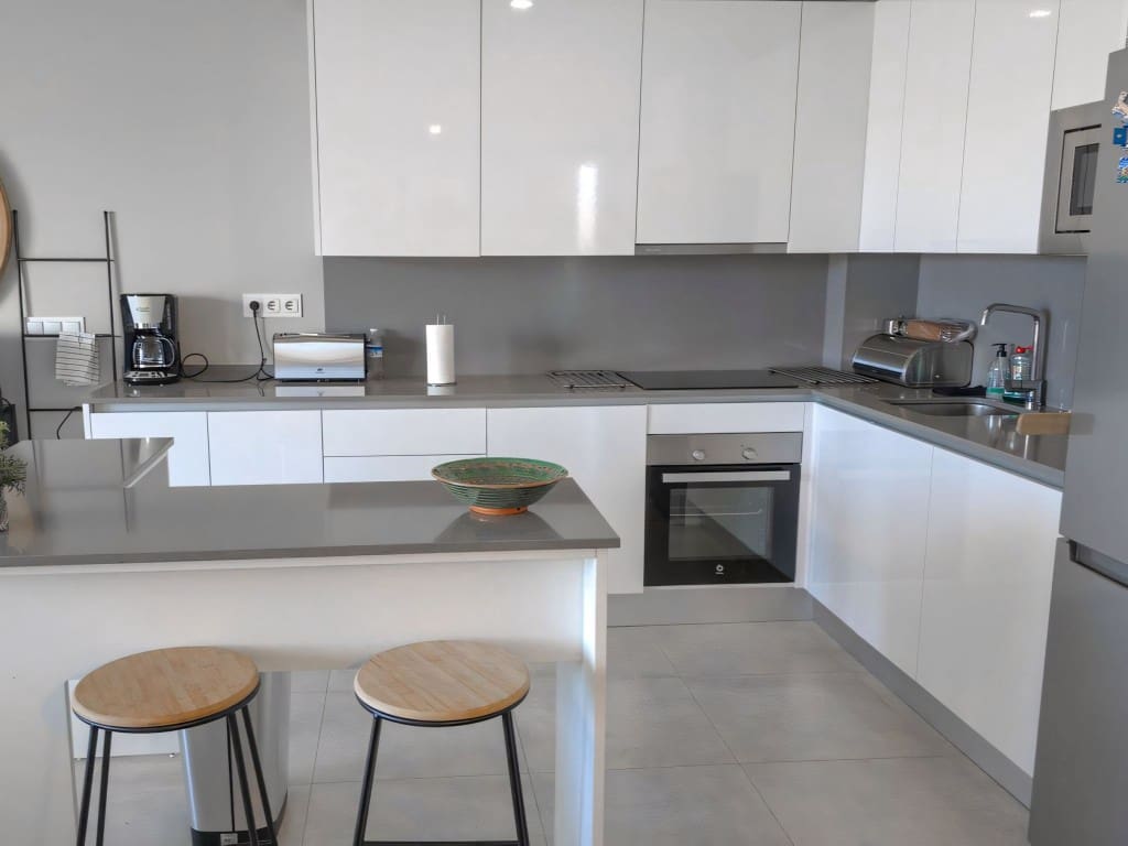 4 slaapkamer Penthouse te koop in La Cala de Mijas met zwembad - € 1.150.000 (Ref: 9297089)