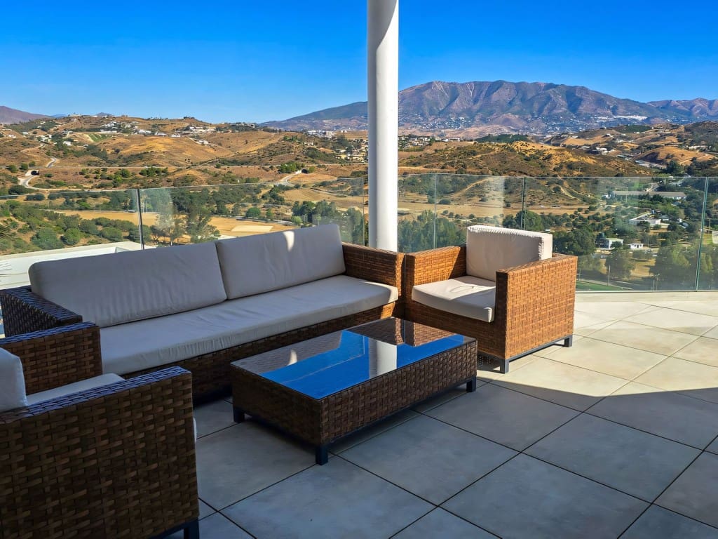 4 slaapkamer Penthouse te koop in La Cala de Mijas met zwembad - € 1.150.000 (Ref: 9297089)