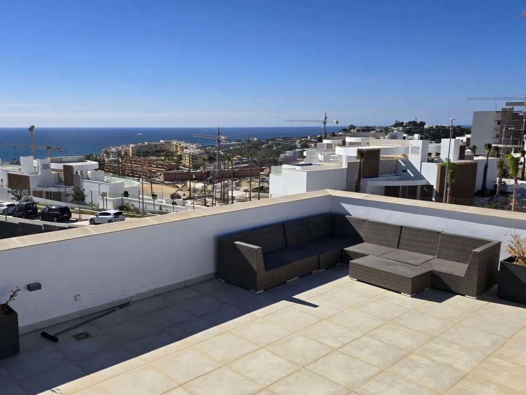 4 slaapkamer Penthouse te koop in La Cala de Mijas met zwembad - € 1.150.000 (Ref: 9297089)