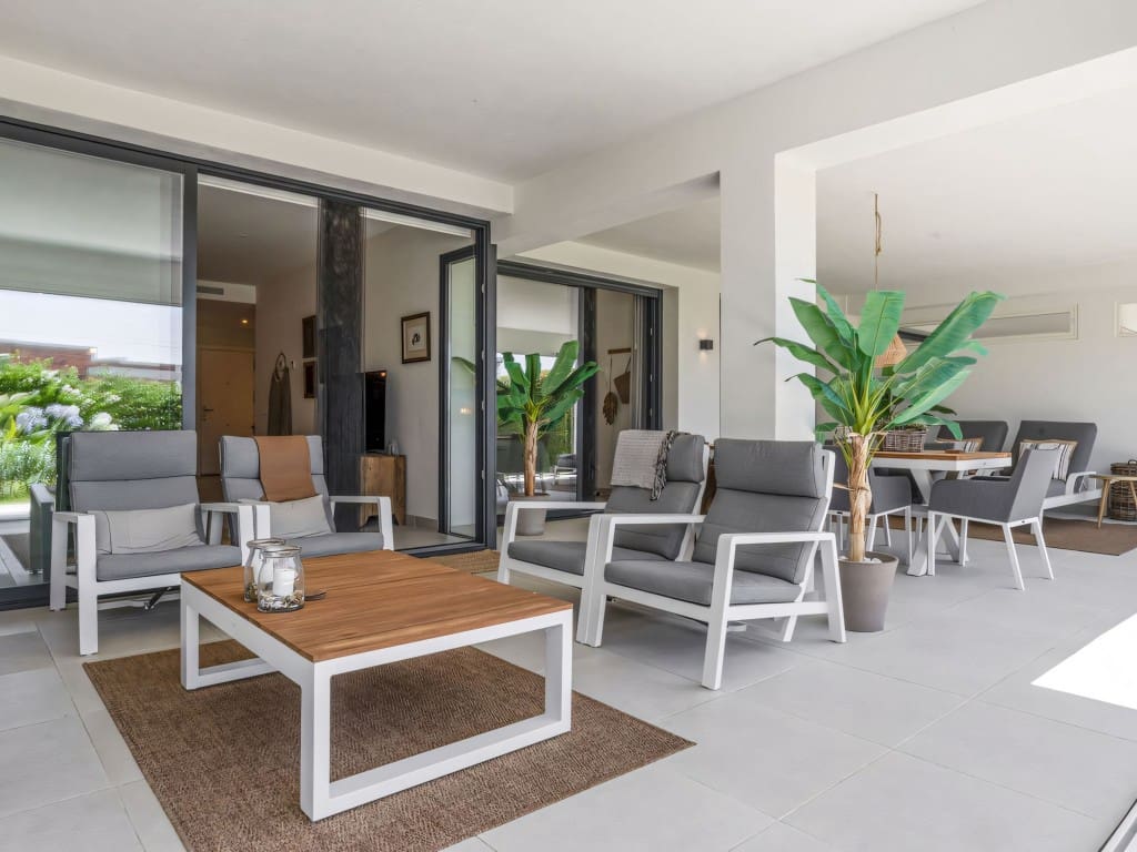 2 soverom Leilighet til salgs i Estepona med svømmebasseng - € 495 000 (Ref: 9297091)