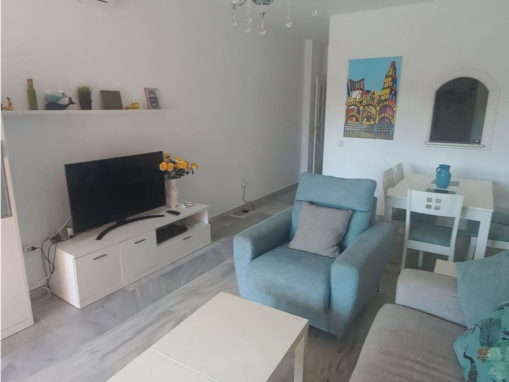 3 bedroom Apartment for sale in Riviera del Sol with pool garage - € 340,000 (Ref: 9300653)