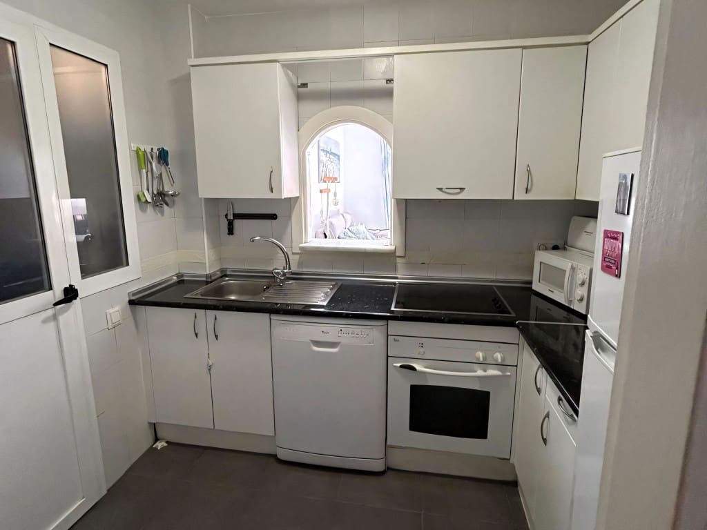 3 bedroom Apartment for sale in Riviera del Sol with pool garage - € 340,000 (Ref: 9300653)