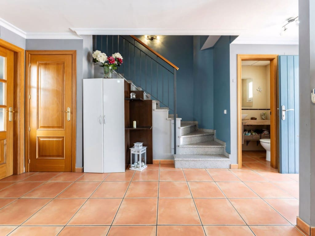 4 Zimmer Haus zu verkaufen in Fuengirola mit Pool Garage - 455.000 € (Ref: 9303179)