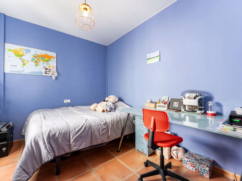 4 Zimmer Haus zu verkaufen in Fuengirola mit Pool Garage - 455.000 € (Ref: 9303179)