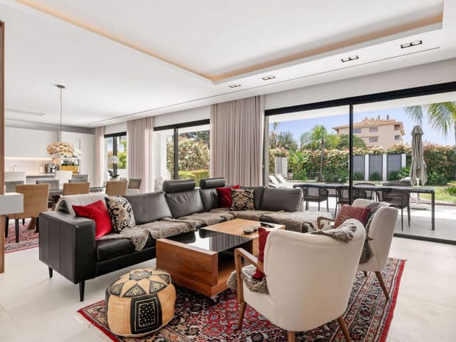 5 Zimmer Villa zu verkaufen in Nueva Andalucia, Marbella mit Pool Garage - 3.995.000 € (Ref: 9303180)