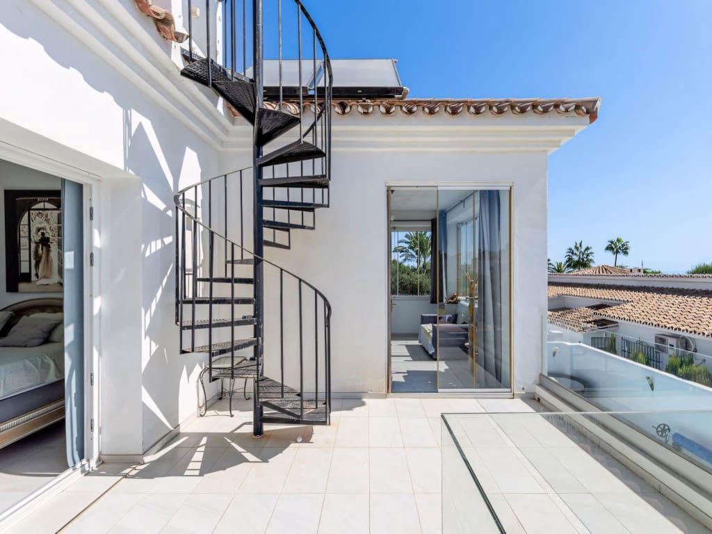 3 soveværelse Villa til salg i Costalita med swimmingpool garage - € 1.600.000 (Ref: 9304981)