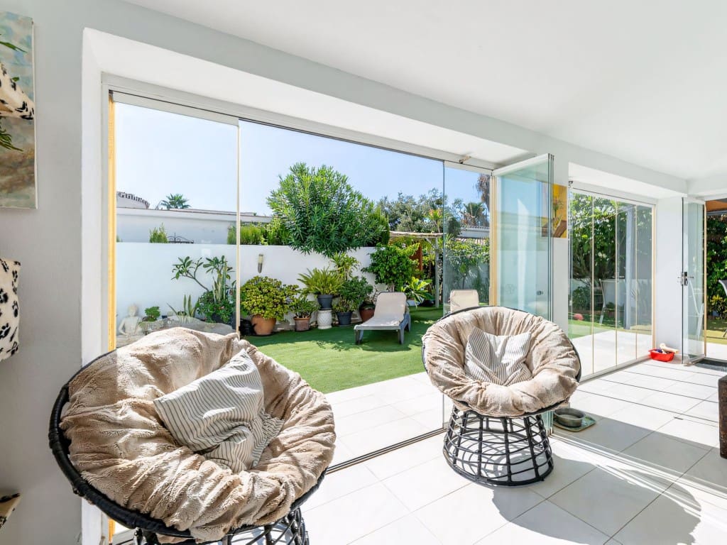 3 soveværelse Villa til salg i Costalita med swimmingpool garage - € 1.600.000 (Ref: 9304981)