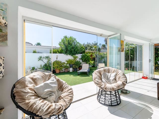 3 soverom Villa til salgs i Costalita, Estepona med svømmebasseng garasje - € 1 600 000 (Ref: 9304981)